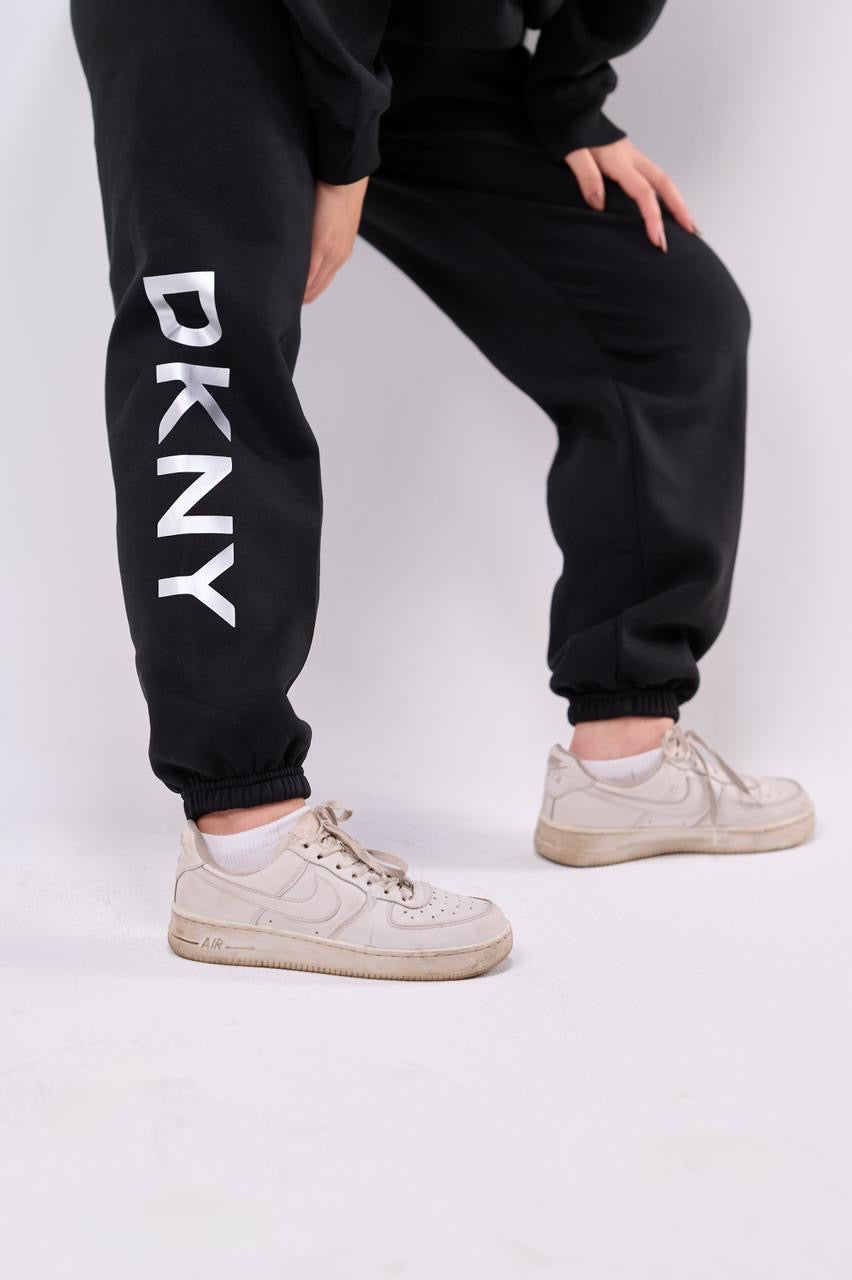 DKNY jogger